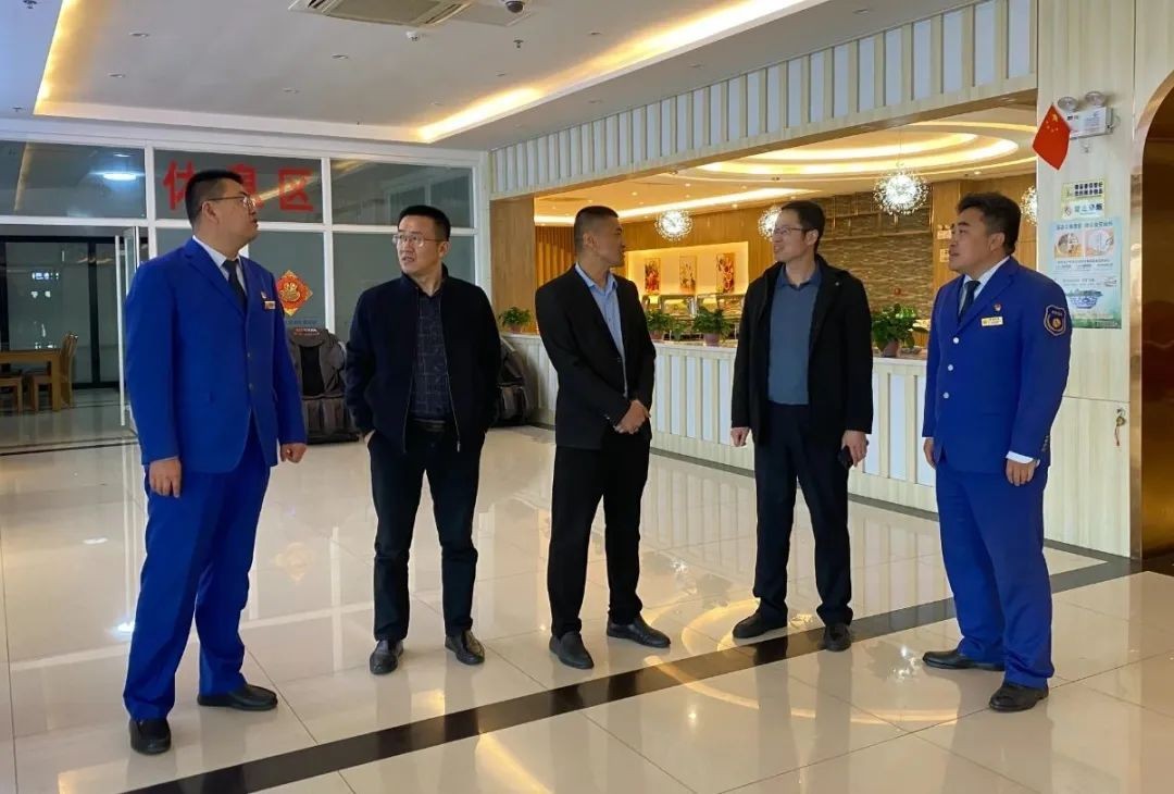 【安全在行動(dòng)】高速發(fā)展集團(tuán)開(kāi)展“五一”節(jié)前安全生產(chǎn)大檢查